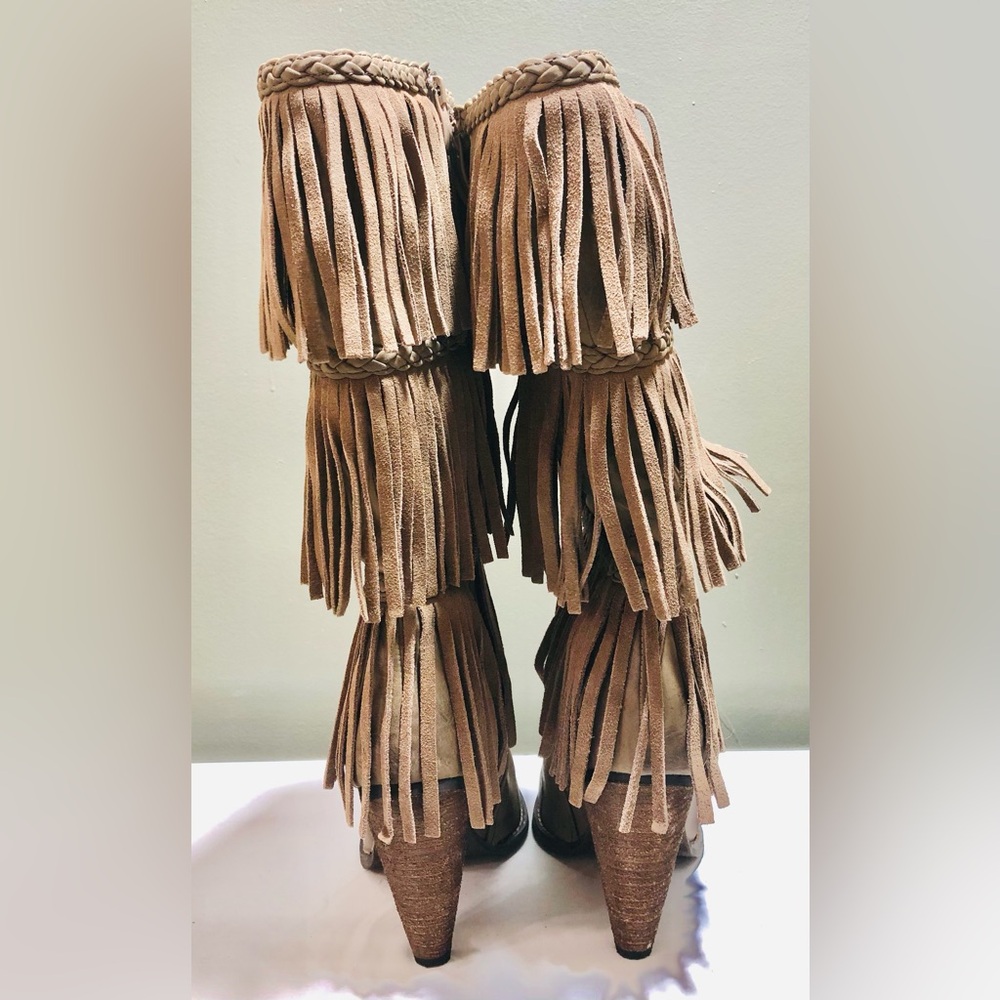 Lot 2 Boots Lexi & Abbie Hally Faux Fur Boot + Very Volatile Fringe Boot Size 8M - Picture 4 of 16